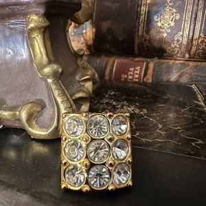 Guess chunky large rhinestone ring